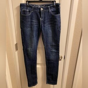 NV Jeans Juniors Size 11 Sequin Accent Skinny Leg Stretch Dark Blue Denim